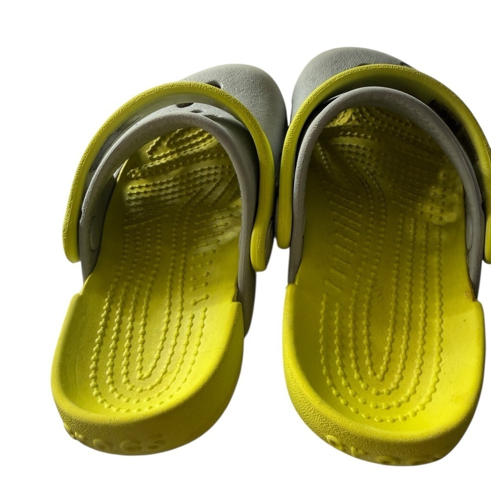 CROCS Baby Gray and Yellow walking water Shoes Size 6 - Picture 5 of 8
